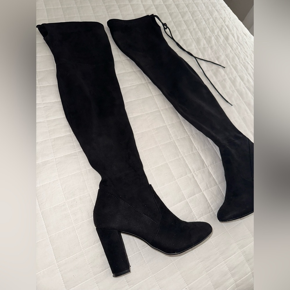 Suede thigh high boots in black. Size 5.5